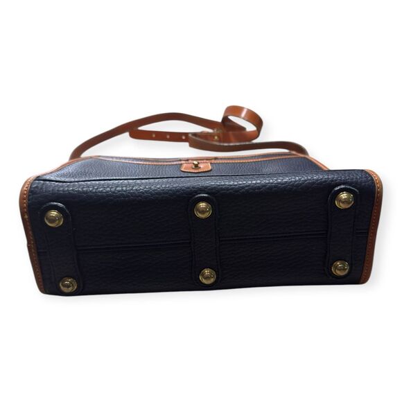 Dooney and Bourke Essex Crossbody Vintage Leather Navy Bag All Weather Leather - Picture 3 of 7
